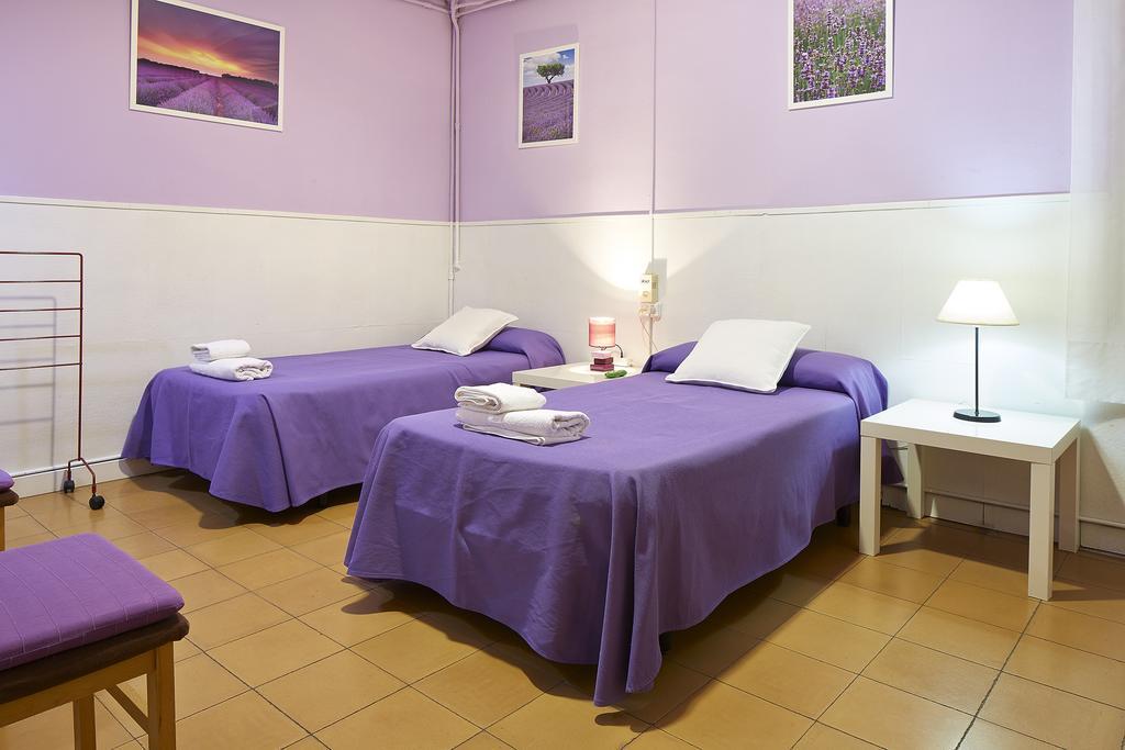 Hostal Valls Barcelona Exterior photo